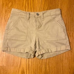 Time and Tru, size 6, mid rise khaki shorts